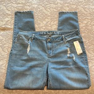 NWT Hannah Light Washed Jeans